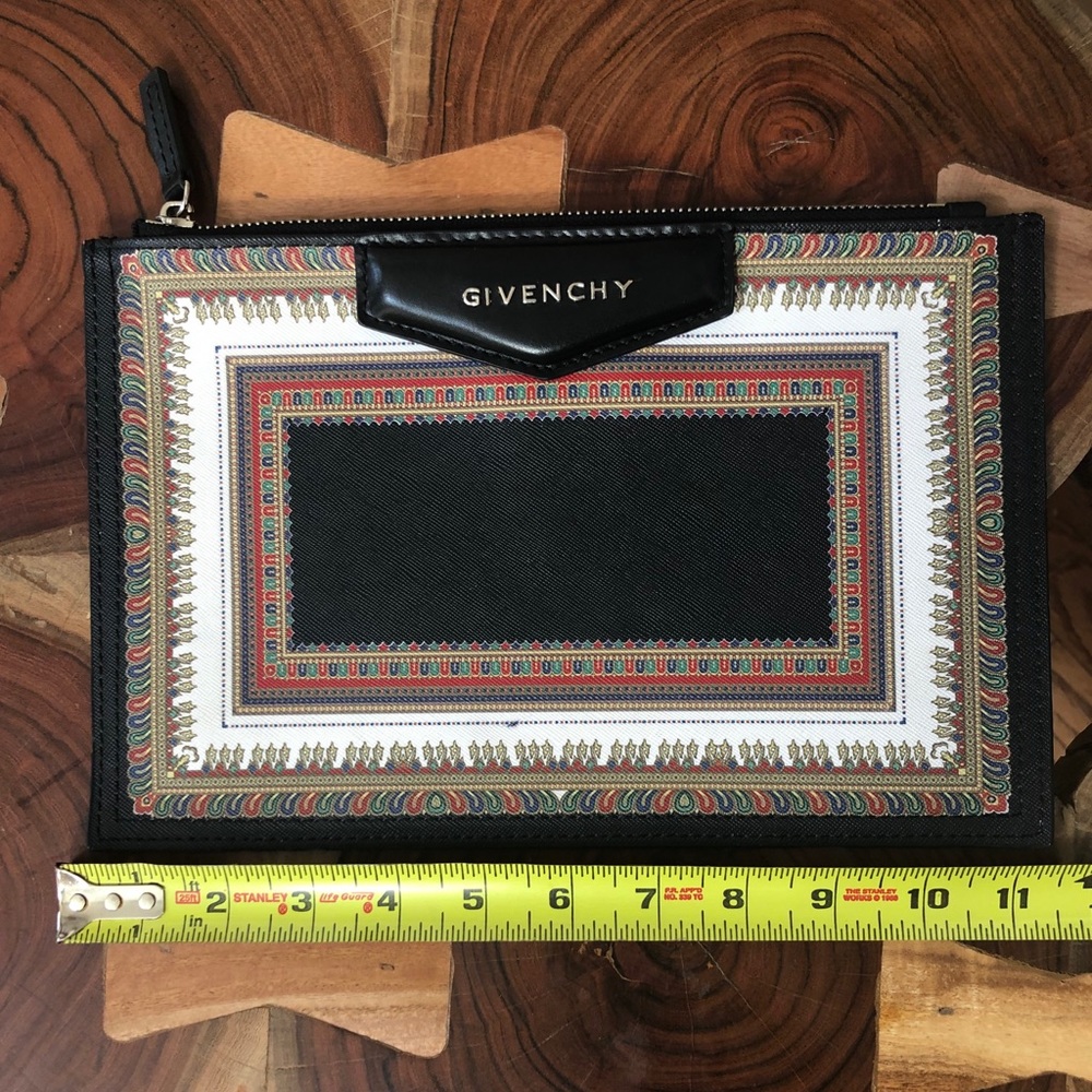 Givenchy Clutch Antigona